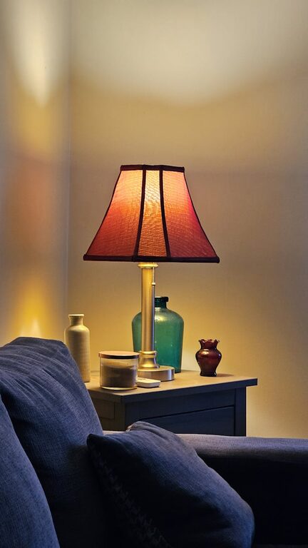 Simple Ways to Create a Cozy and Inviting Home Atmosphere